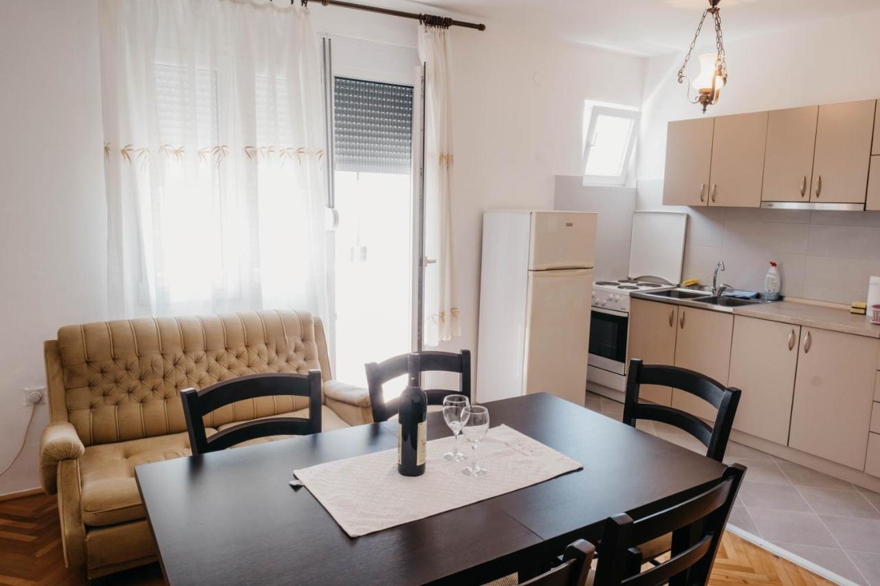 באר Apartment Bracovic - City Center מראה חיצוני תמונה