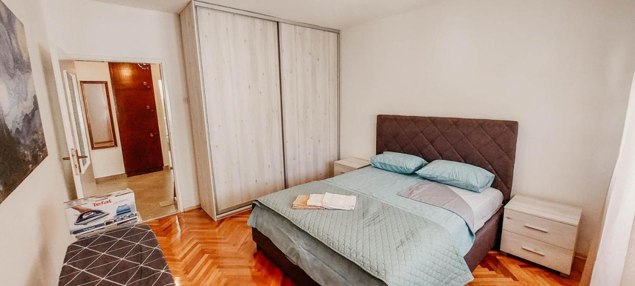 באר Apartment Bracovic - City Center מראה חיצוני תמונה
