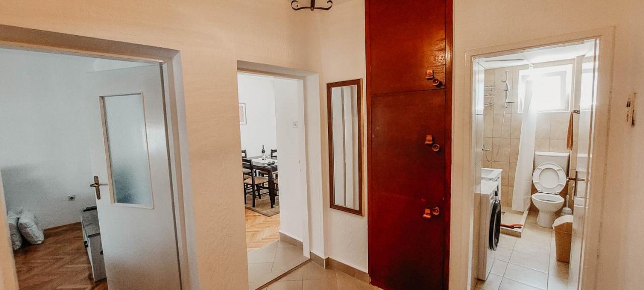 באר Apartment Bracovic - City Center מראה חיצוני תמונה