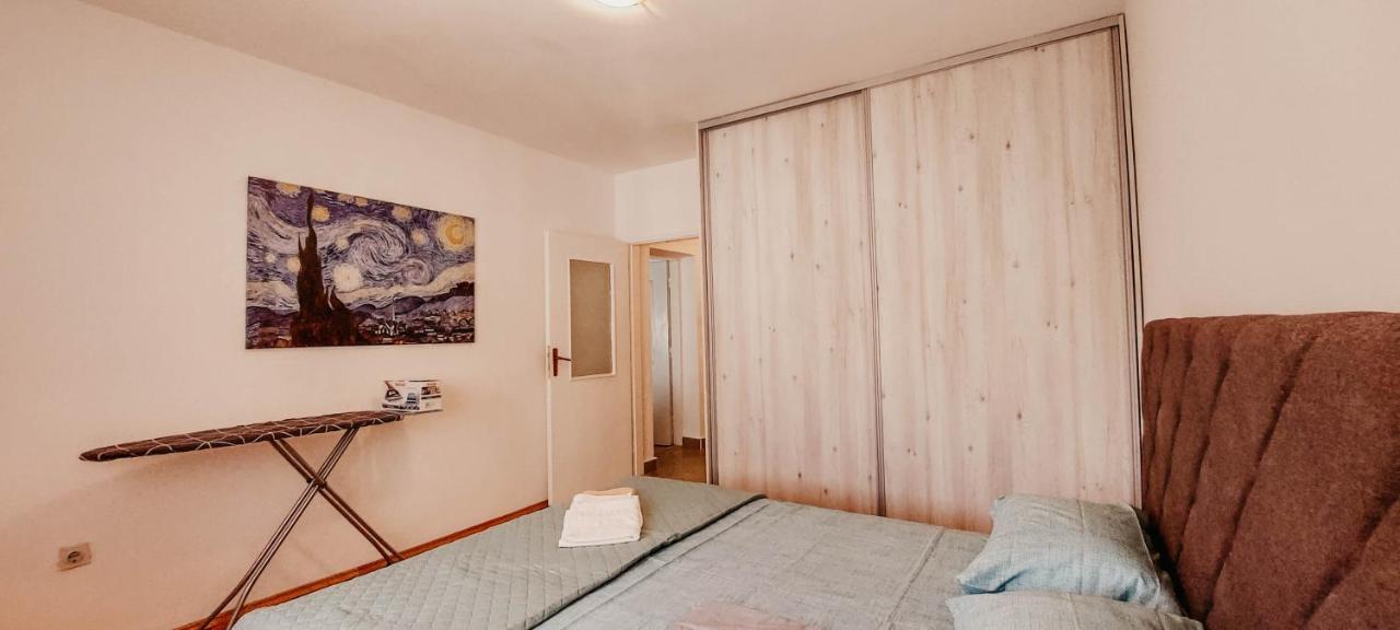 באר Apartment Bracovic - City Center מראה חיצוני תמונה